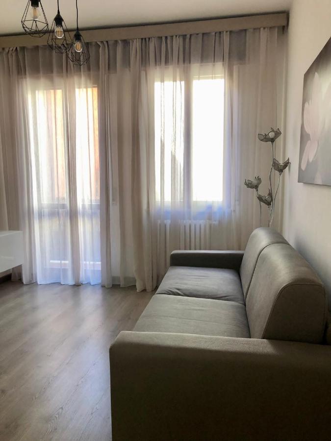Апартаменты La Casa In Via Venti Верона Экстерьер фото
